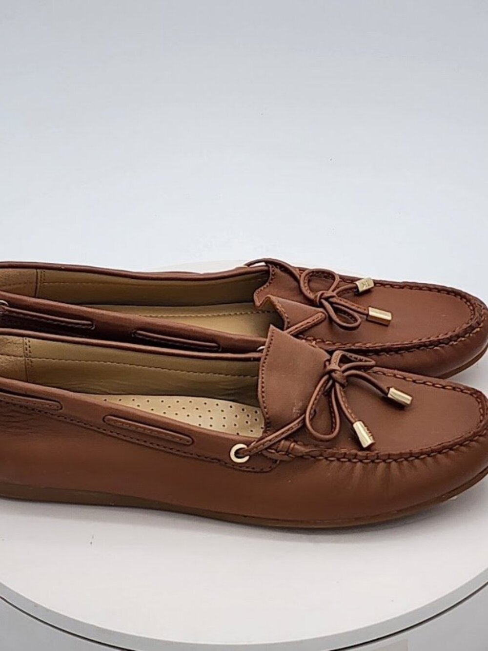 Michael Kors Sutton Moc Brown Leather Bow Loafers Women’s Size 9.5 - Picture 2 of 9